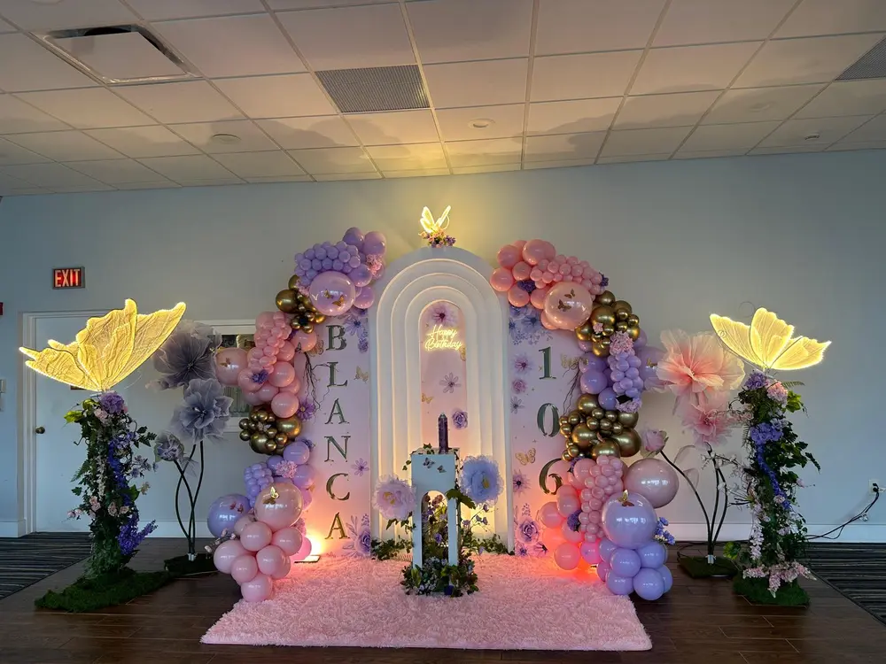 Blanca 106: Floral & Butterfly - Image 8