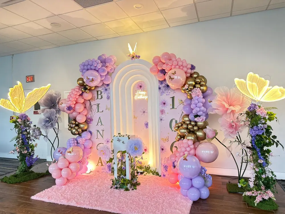 Blanca 106: Floral & Butterfly - Image 9