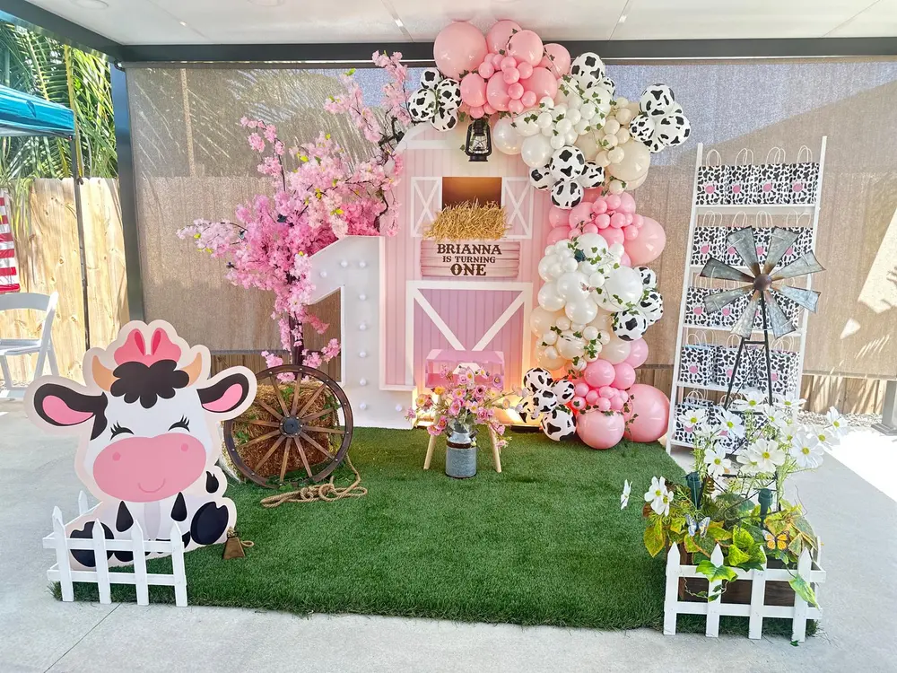 Brianna’s First: Lola the Cow’s Farm Party