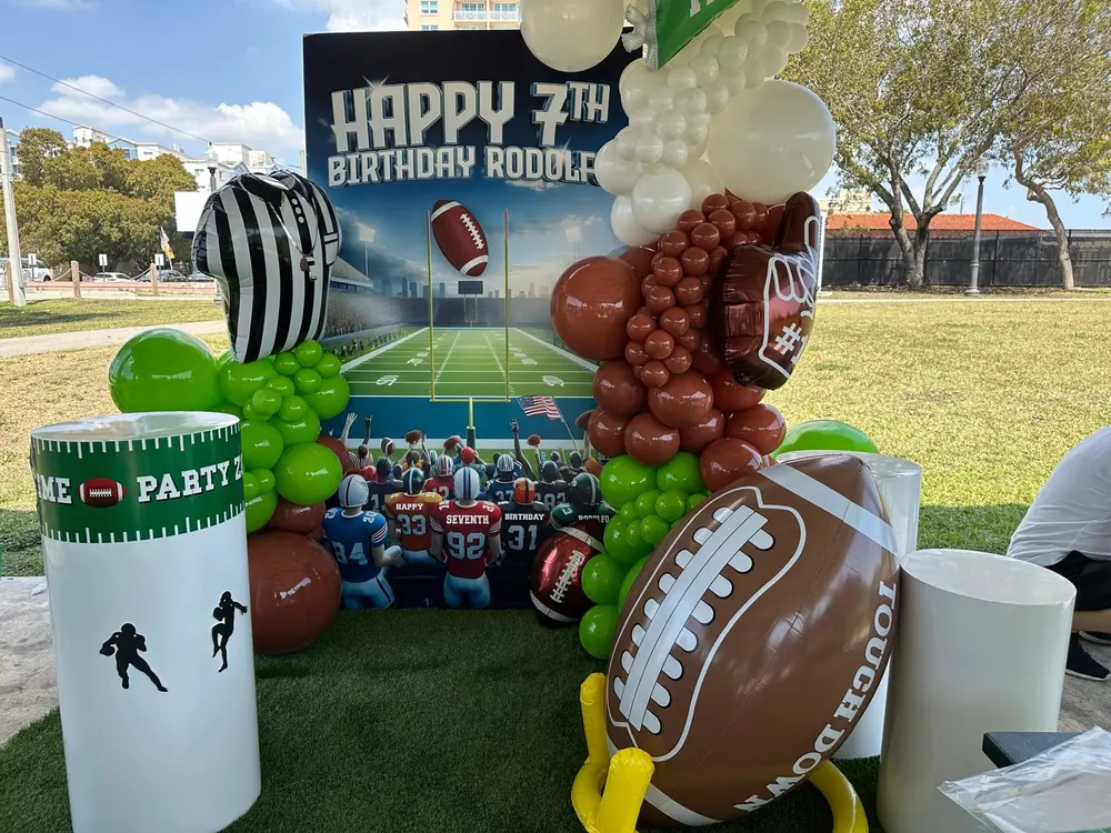 Touchdown! Rodolfo is 7 - Image 2